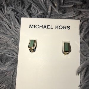 Michael Kors Earring, never worn !